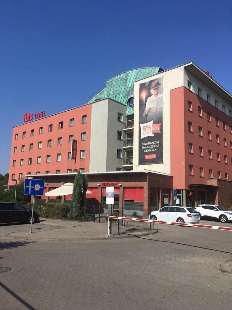 Hôtel Ibis Katowice - Zabrze Extérieur photo